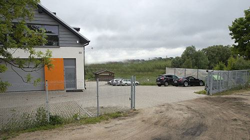 Bezpieczny, darmowy parking dla Klientów